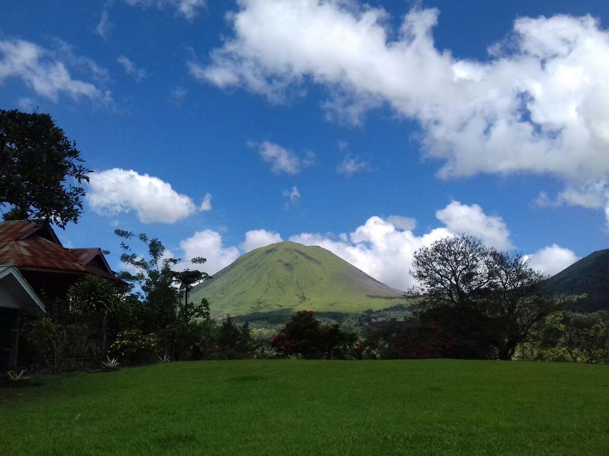 Tomohon Alamanda Lokon Resort المظهر الخارجي الصورة
